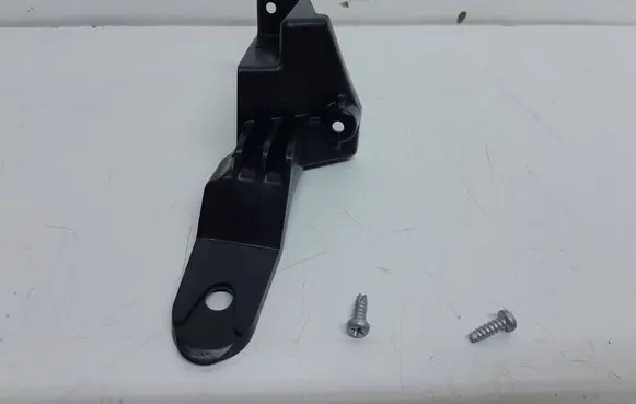 Toyota Yaris Headlight/headlamp mounting bracket 811930D080