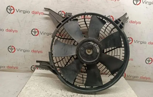 Mitsubishi Pajero Electric radiator cooling fan