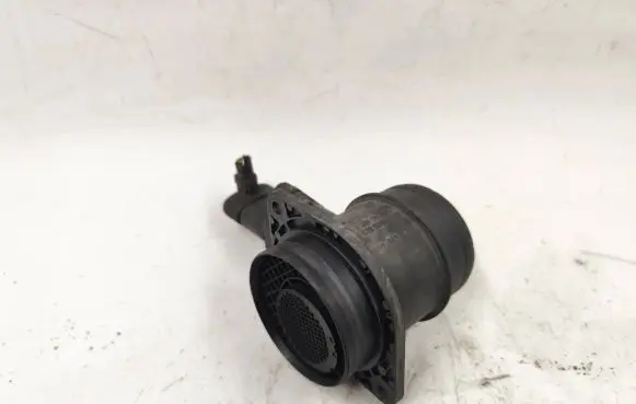 Skoda Octavia Mk1 (1U) Mass air flow meter 038906461B 0281002531