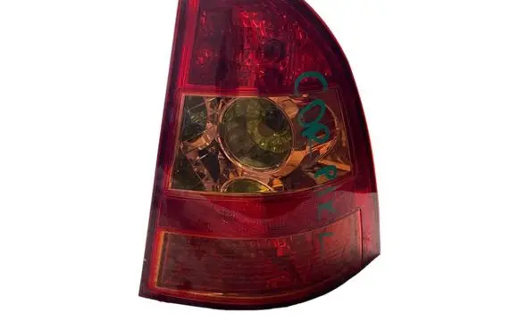 Toyota Corolla E120 E130 Rear/tail lights FARBA0293