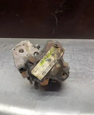 Mercedes-Benz S W221 Fuel injection high pressure pump A6420700501 0445010145