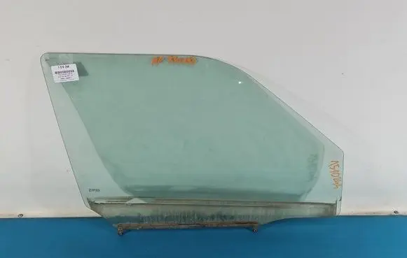 Suzuki Swift I Front door window glass four-door IMPRK1510244