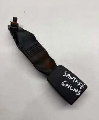 Hyundai Santa Fe Set of seat belts 06111405
