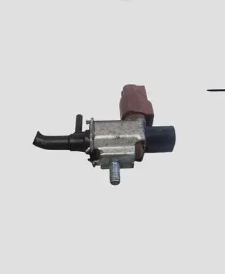 Mazda 3 II Turbo solenoid valve K5T46591