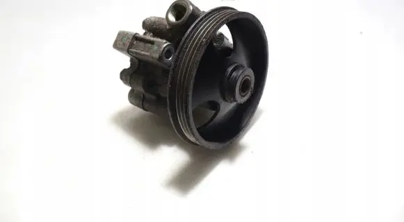 Opel Insignia A Power steering pump