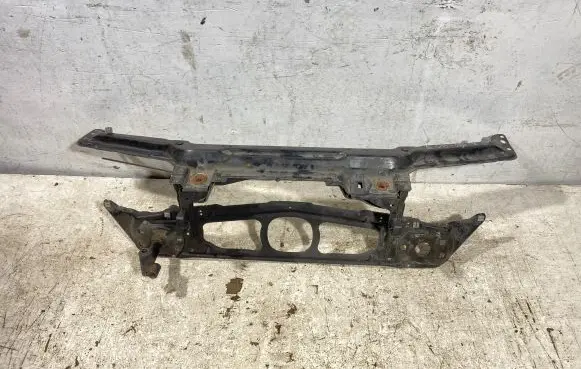 BMW 3 E46 Top upper radiator support slam panel