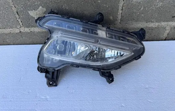 Hyundai Santa Fe LED Daytime headlight 922022W5