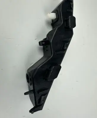 KIA Soul Front bumper mounting bracket 86551K0000