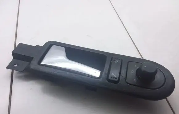 Volkswagen New Beetle Front door interior handle 1C1837113E