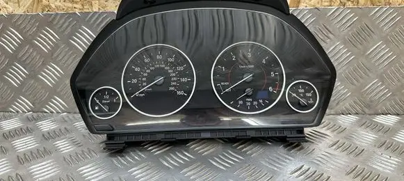 BMW 3 F30 F35 F31 Speedometer (instrument cluster) 9232893 6843123 3530602