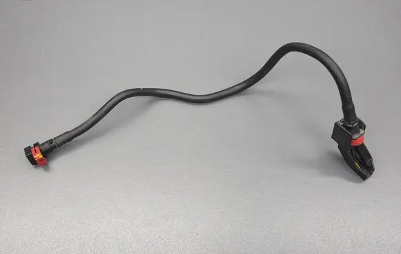 Peugeot 4007 Fuel line/pipe/hose 