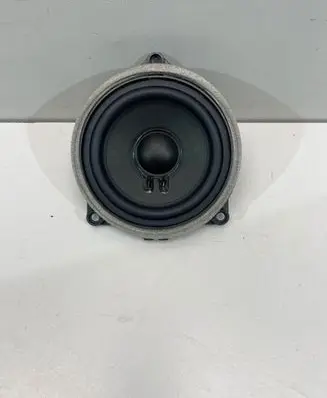BMW 2 Active Tourer U06 Front door speaker 5a06fc5