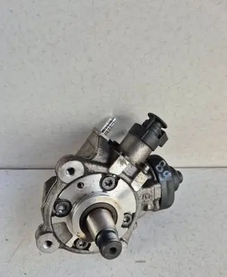 Skoda Superb B6 (3T) Fuel injection high pressure pump 0445010514 03L130755D 09181010