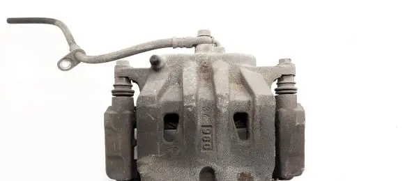 Toyota RAV 4 (XA50) Front brake caliper