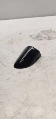 Volkswagen PASSAT B6 Front door handle cover 3c0837880
