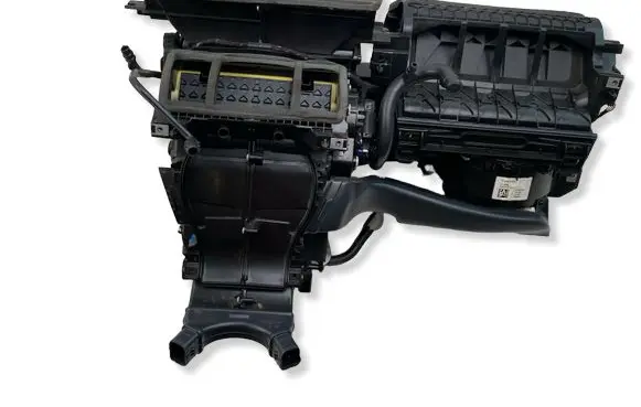 Volvo XC40 Interior heater climate box assembly 32130489