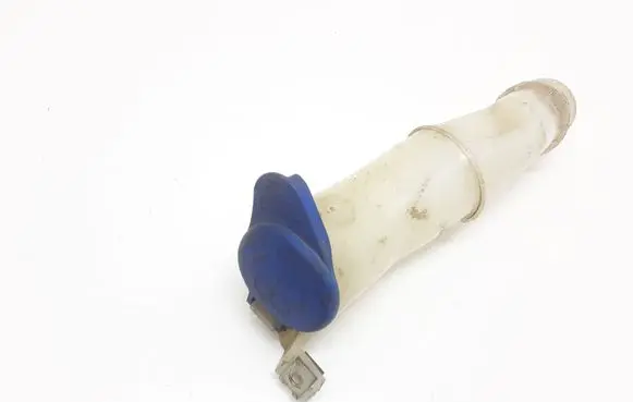 Volvo XC70 Window washer liquid tank fill tube 9178568