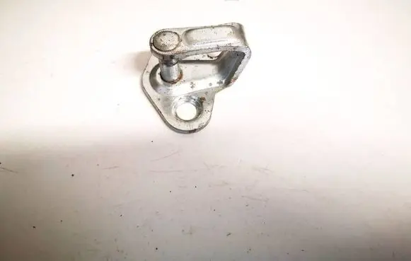 Opel Insignia A Rear door lock loop/hook striker 