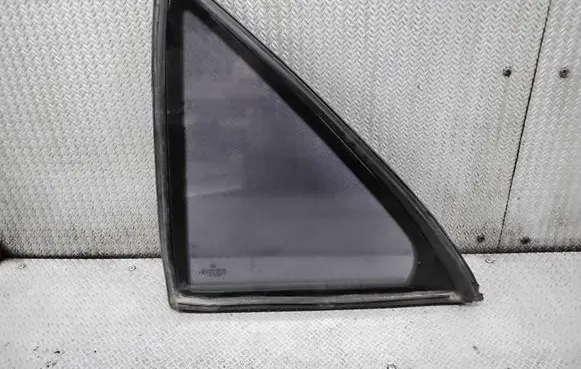 Mercedes-Benz S W140 Rear vent window glass 43R001267