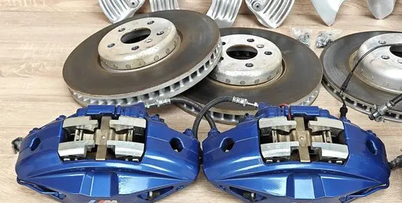 BMW 4 G22 G23 G24 G26 Brake discs and calipers set 6885625 6885626 7915314