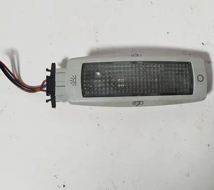 Volkswagen Touran I Rear seat light 3B0947291