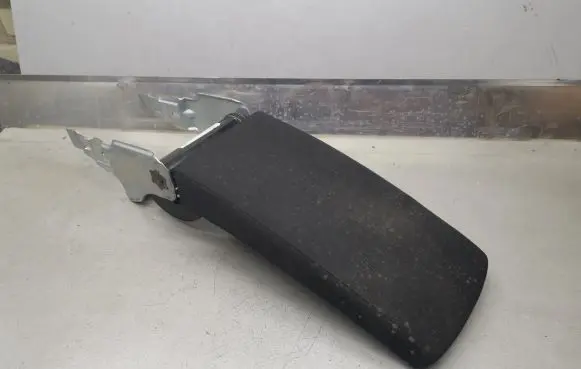 Volkswagen PASSAT CC Armrest 3C0864207M