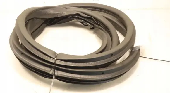 Ford Ecosport Rubber seal front door (on door) 