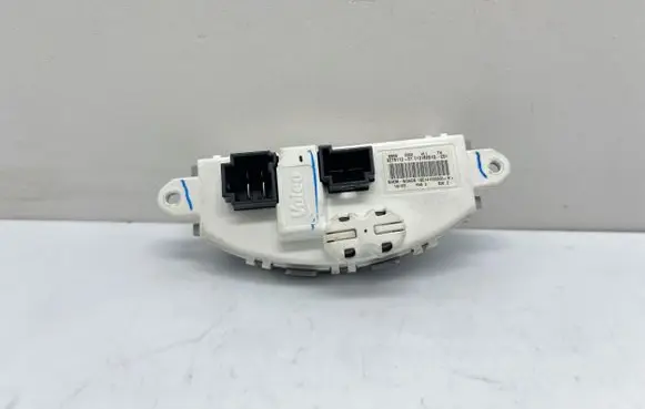BMW 4 F32 F33 Heater blower motor/fan resistor 9276112