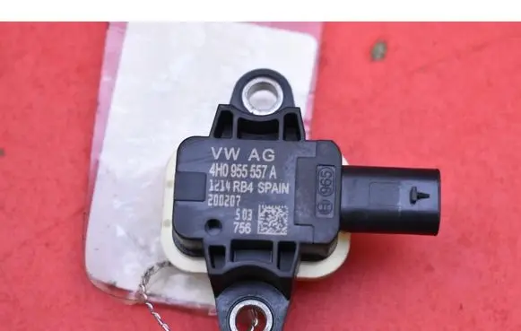 Skoda Fabia Mk3 (NJ) Sensor 4H0955557A
