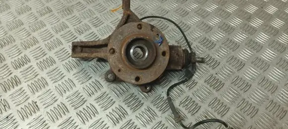 Peugeot 307 Front wheel hub