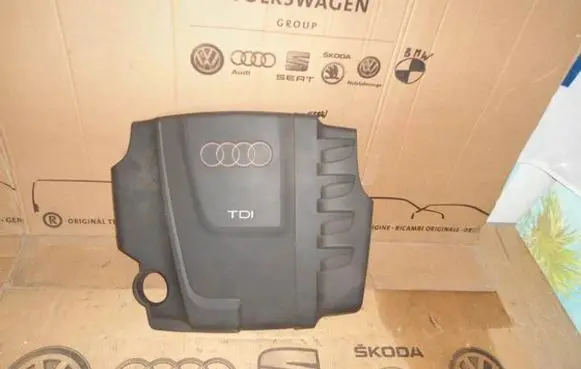 Audi Q5 SQ5 Engine cover (trim)