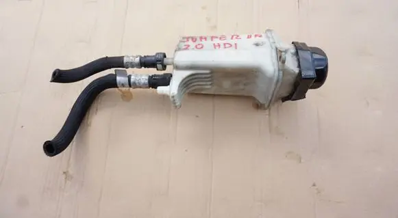 Power steering fluid tank/reservoir