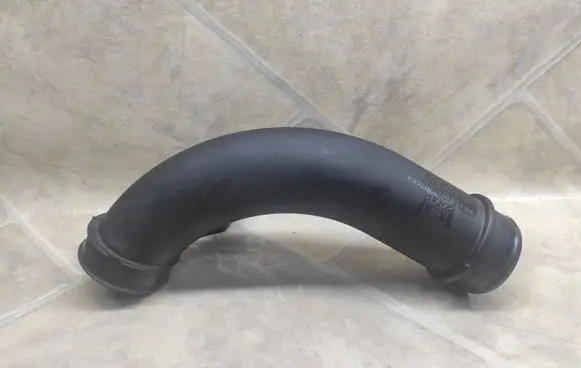 Chevrolet Captiva Intercooler hose/pipe 96628984