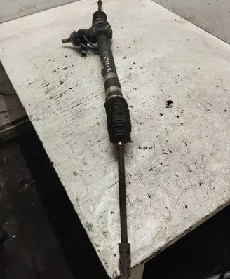 Opel Vectra B Steering rack