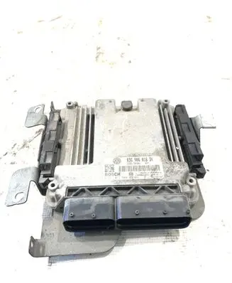 Volkswagen Touran I Engine control unit/module 03G906016DK 0281011946