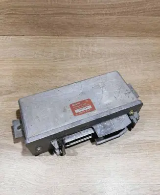 Audi 100 S4 C4 ABS control unit/module 0265100056 4A0907379A