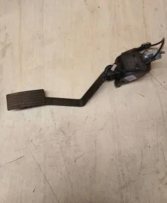 Citroen C5 Accelerator throttle pedal F00C3E2434