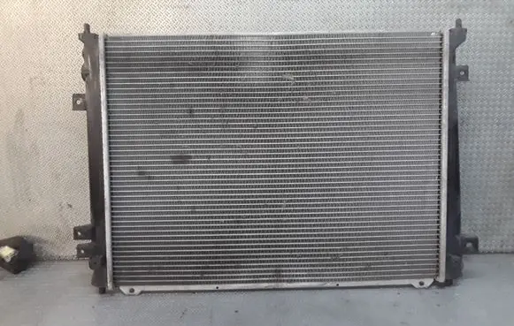 KIA Carens II Coolant radiator 