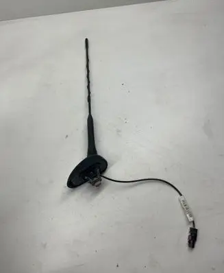 Opel Meriva B Aerial GPS antenna 13322155
