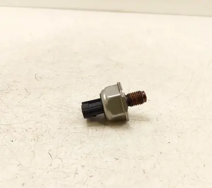 Fuel pressure sensor