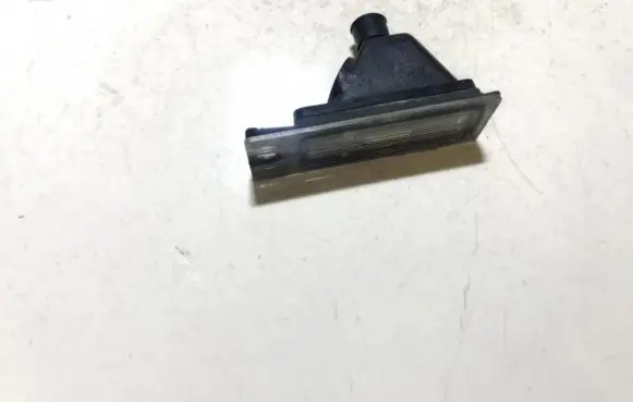 Volvo V70 Number plate light 9187153