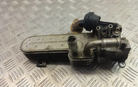 Skoda Octavia Mk1 (1U) EGR valve cooler 03G131513J