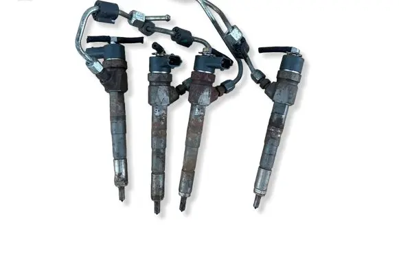 Fiat 500L Fuel injectors set 0445110524
