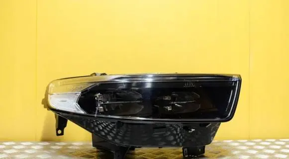 Ford Explorer VI Headlight/headlamp MB5B-13W029-ED 2810