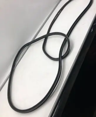 Audi A5 Trunk rubber seal (body) 8b5827705