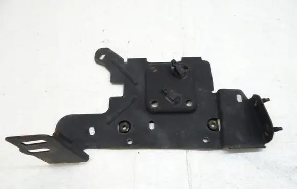 Peugeot Expert Radiator mount bracket 96776794