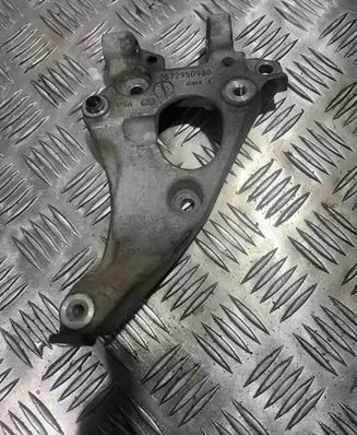Citroen Berlingo Engine mounting bracket 9672950980 656601