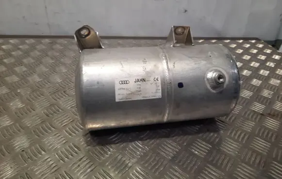 Audi A8 S8 D4 4H Vacuum air tank 4H0616203D