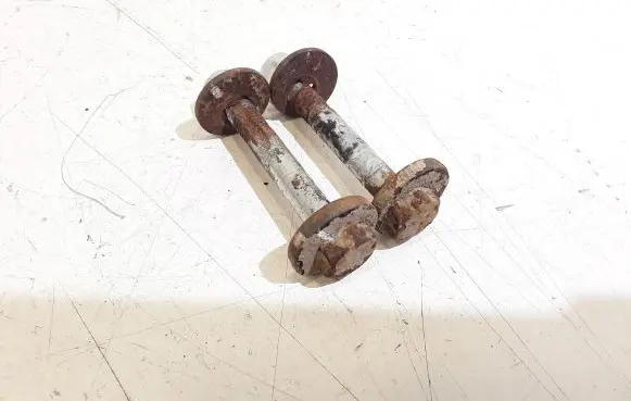 Ford S-MAX Rear suspension camber bolt 