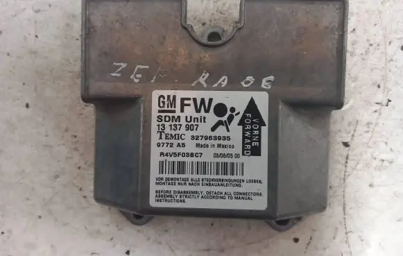 Opel Zafira B Airbag control unit/module 327963935 13137907